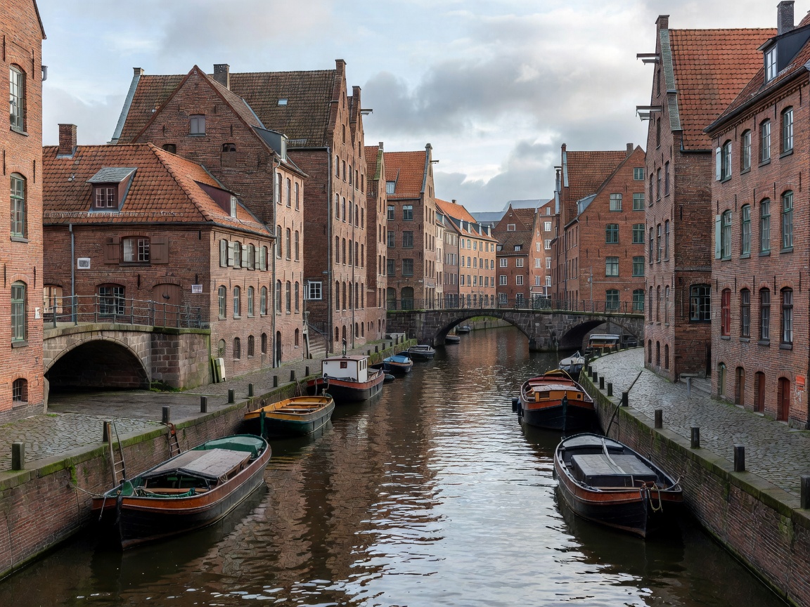 Authentic scenic canals and historic waterways in Hamburg Germany